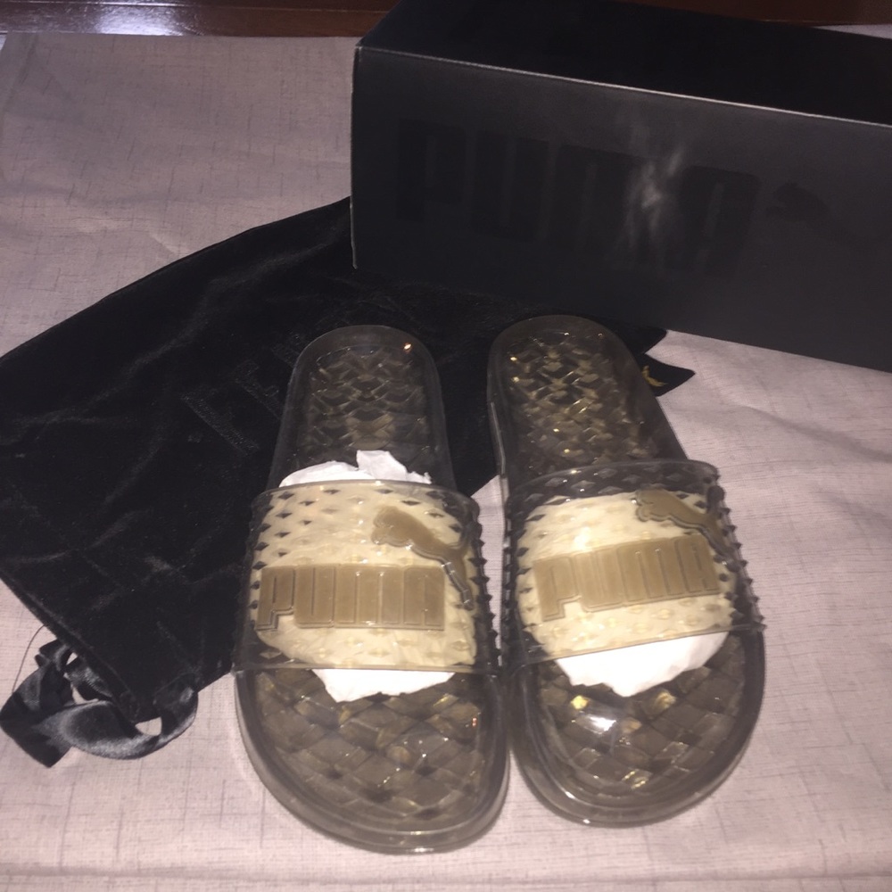 PUMA XFenty by Rihanna Black Jelly Slippers - Picture 2 of 5